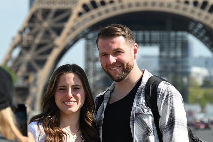 Private walking in Paris with a photographer