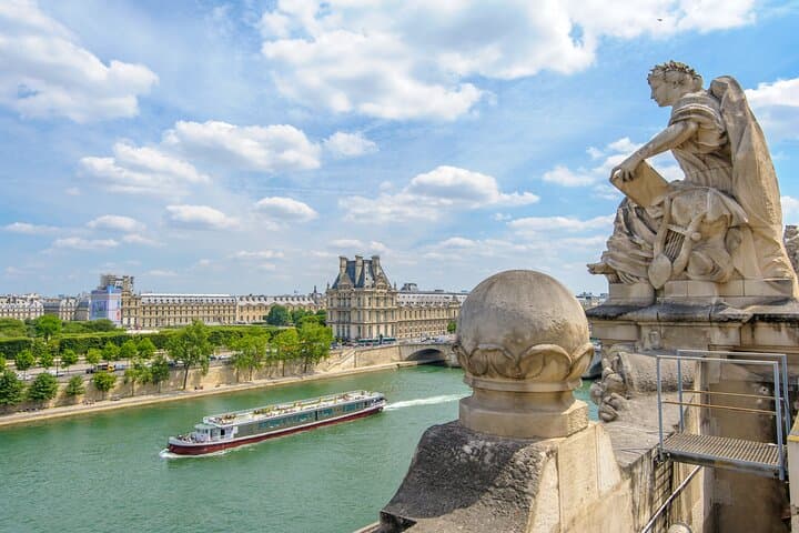Skip-the-line Orsay Museum Private Tour in Paris for Kids and Families