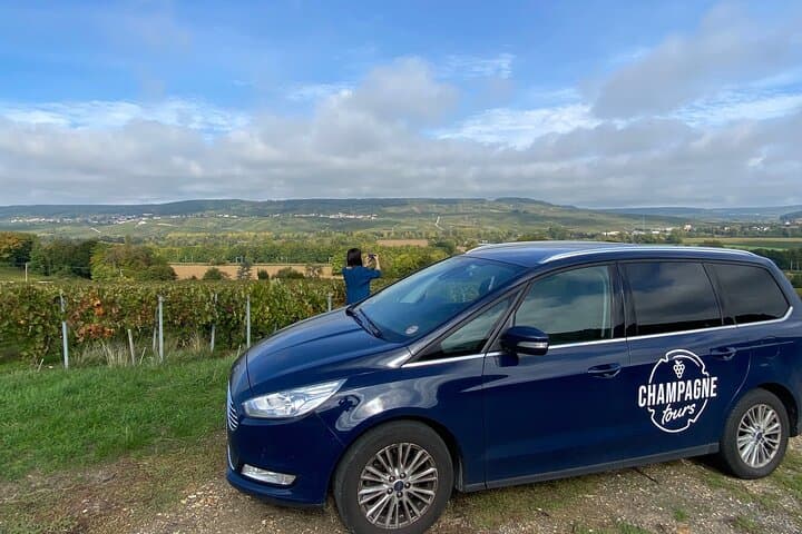 Day Trip Champagne Meeting to Champagne Growers from Reims