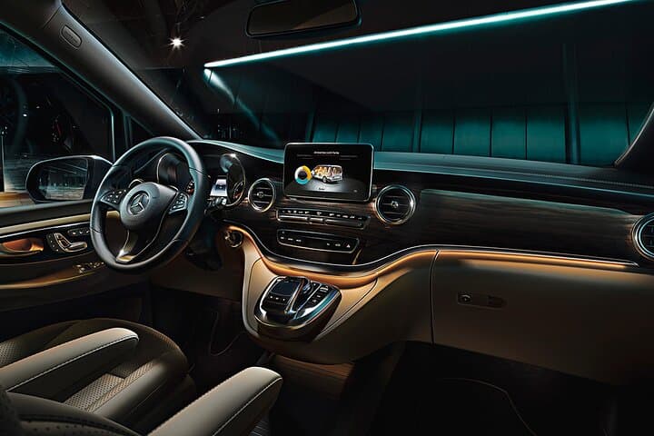 Private Transfer from Charles de Gaulle Airport to Paris