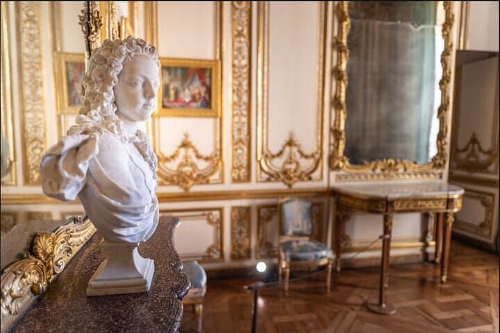 Queer History in Versailles : an exclusive LGBTQ+ private tour