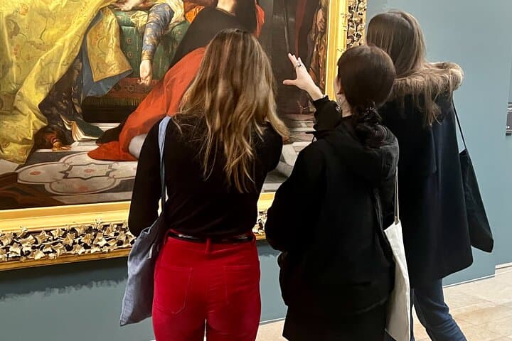 Skip-the-line Orsay Museum Private Tour in Paris for Kids and Families