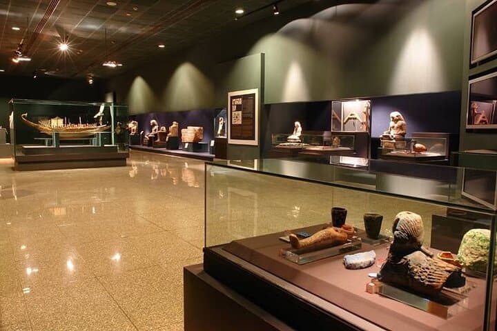 All Inclusive Day Tour To Giza Pyramids Egyptian Museum And Bazaar