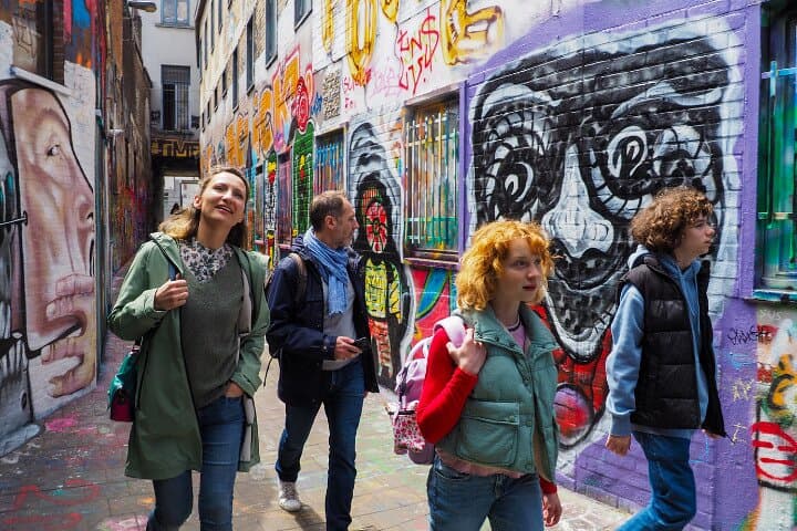 Discover Lyon while playing! Escape game - The alchemist
