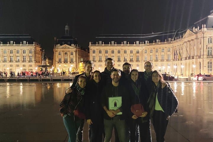 Bordeaux by Night: Small-Group Walking Tour