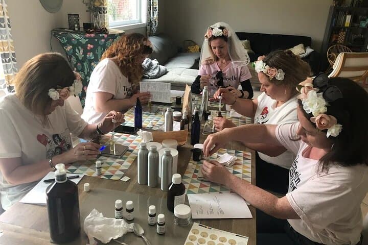 Cosmetic workshop - tailor-made face cream