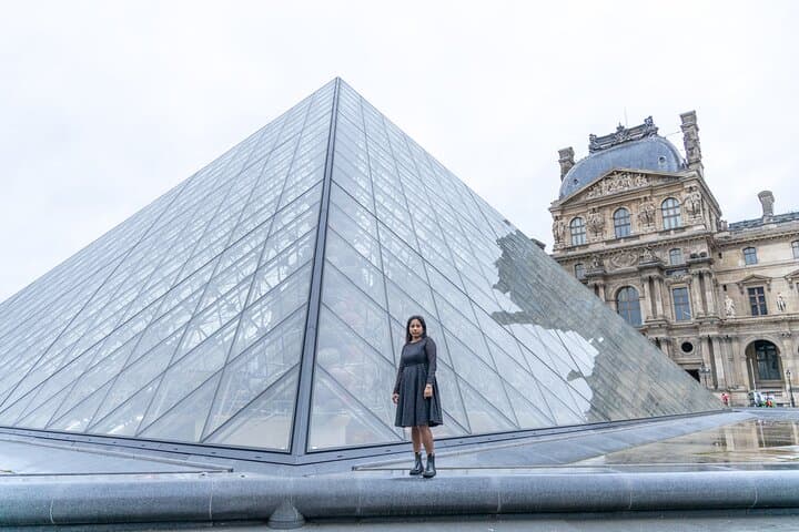 Louvre Area Photo Shoot - Paris Photographer