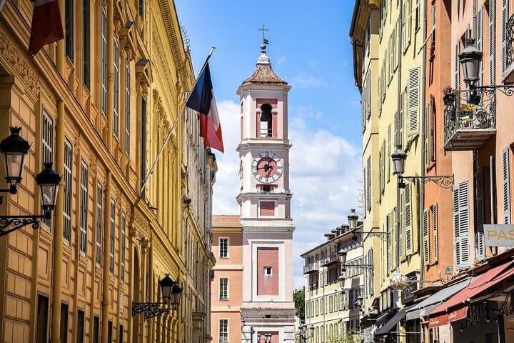 Private Transfer from Marseille to Nice with a 2h Stop in Cannes