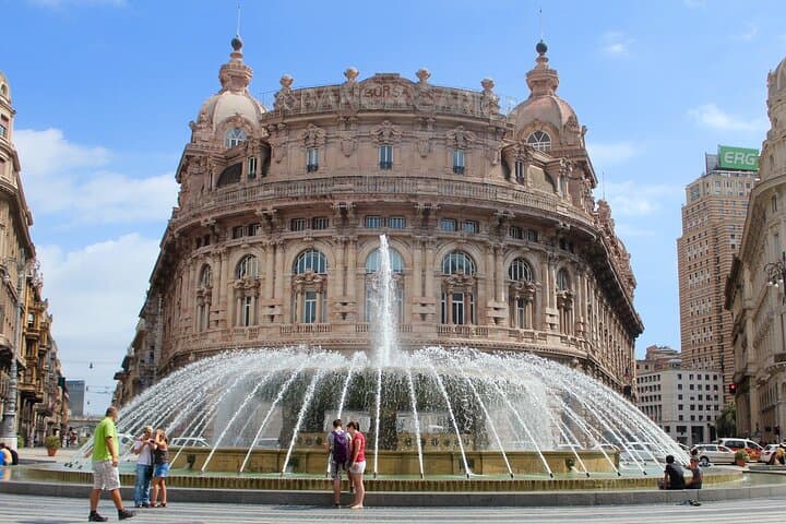 Private Transfer From Nice To Genoa With a 2 Hour Stop in Savona