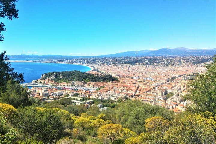 Mont-Boron hill, views and forest