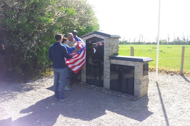 Private Tour American D-Day Airborne Experience