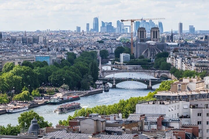 Private Boat Trip in Paris