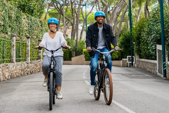 Circuit to Cap Ferrat - Bike rental in Nice