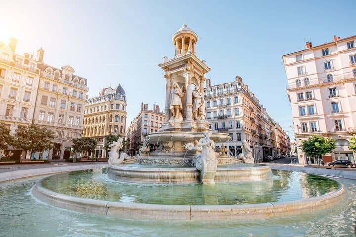 Private Walking Tour in Lyon Saône Old Town Heritage
