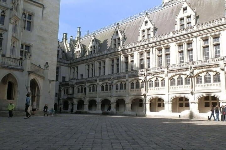 Pierrefonds & Compiègne Castles -Transportation Private Trip