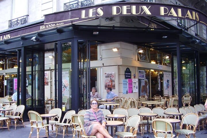 Private Direct Transfer From Bayeux to Paris