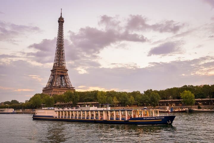 Capitaine Fracasse - Tour Eiffel