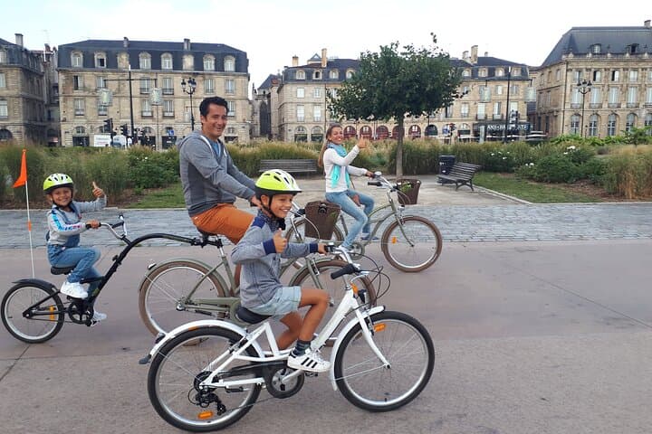 Bordeaux bike tour "The Best of Bordeaux"