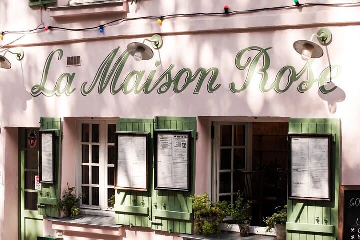 Montmartre and Dinner Cruise with CDG pick up in Paris- 6 Hrs