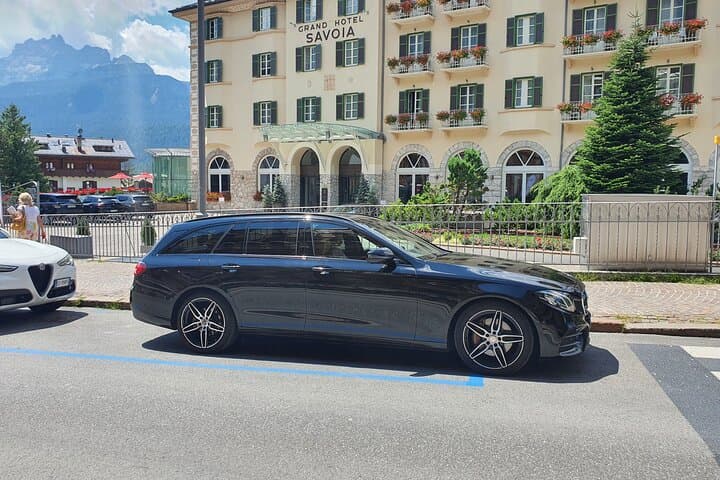 Lyon Airport (LYS) to Aix-les-Bains - Arrival Private Transfer