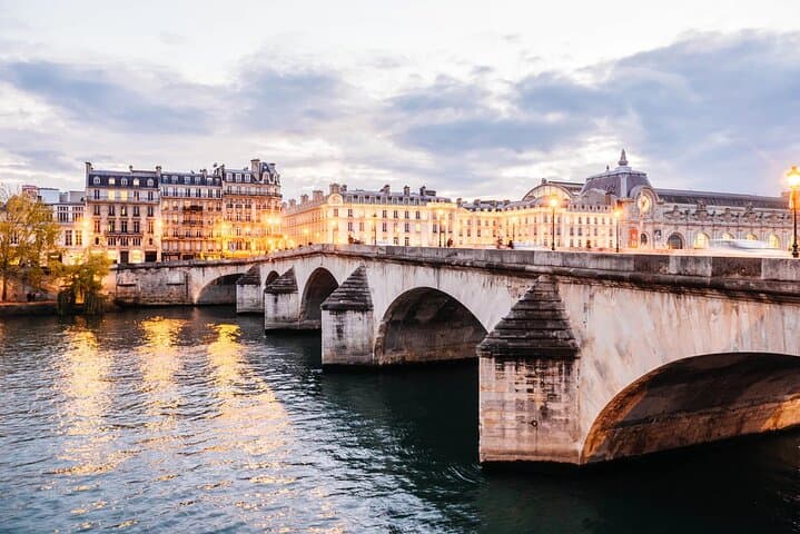 Half Day Tour with Pick up from Paris Beauvais Airport