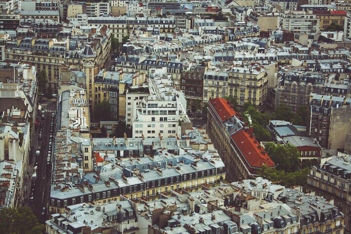 Paris Small Group Tour with Beauvais Transfers