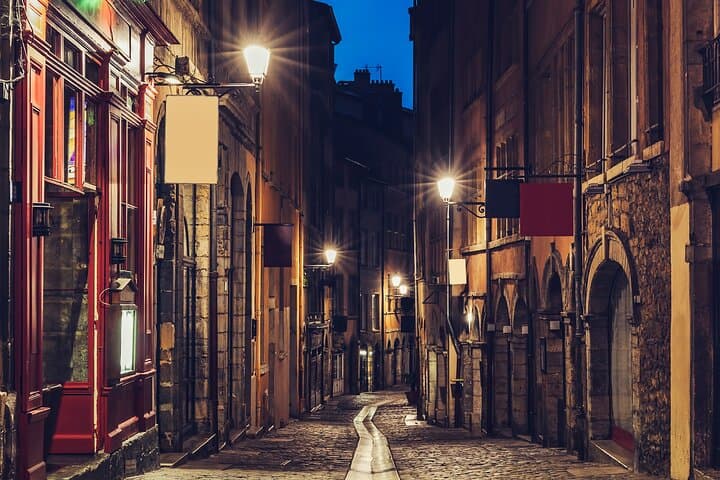Explore Downtown Lyon's Food Scene with Local Expert