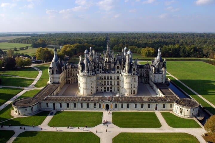 Chambord Castle - Transportation Private Trip