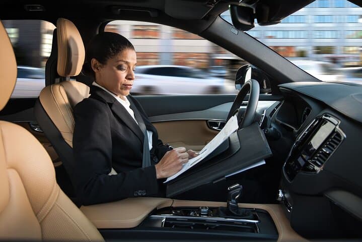 Private Transfer from Côte d'Azur NCE Airport to St Tropez