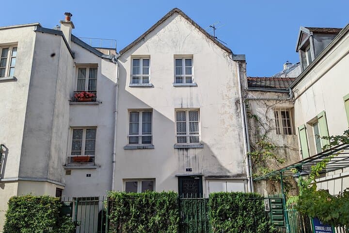 The real Montmartre Private Tour