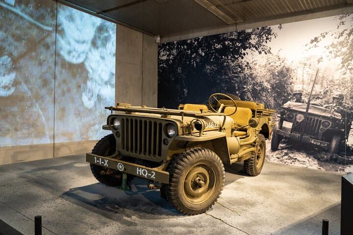 Jeep at the memorial of 
Colleville sur Mer