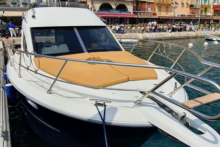 Confortable sunbeds