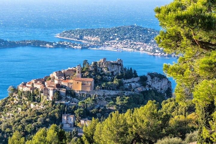 5h Private excursion on the FrenchRiviera from Cannes or Nice