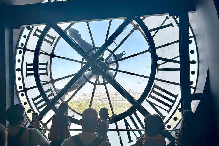 2 & 4 Days Paris Golden Pass with Hop-On Hop-Off Seine River Boat