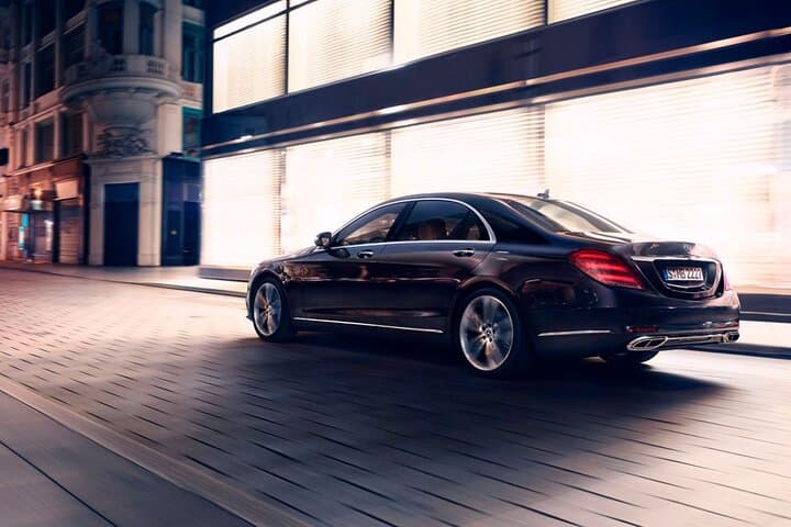 Paris Airports Private Roundtrip Transfer