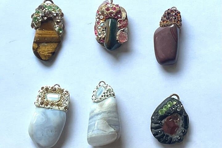 natural stones pendants