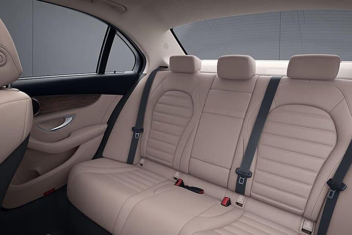 Round-Trip Private Transfer Paris CDG or ORY to Rouen City by Business Car