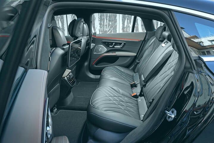 Airport Transfer: Paris City to Paris Airport CDG by Luxury EQS