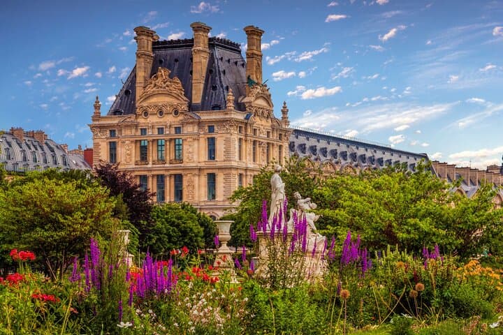Paris Mosaic Tour from Le Havre with Notre-Dame and River Cruise