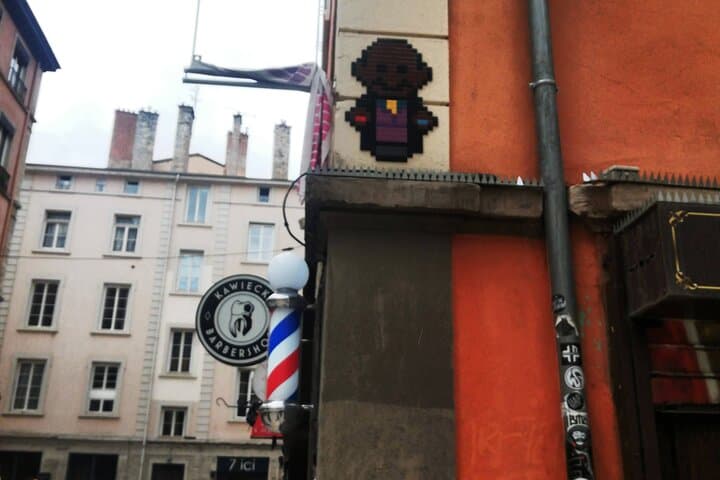 Access to a Self-Guided Tour to Traboules de Lyon: Croix-Rousse