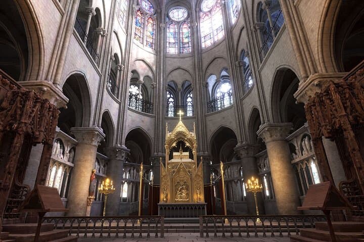 Eternelle Notre Dame: Notre-Dame Virtual Reality Tour