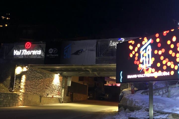 Val Thorens airport transfer to Geneva