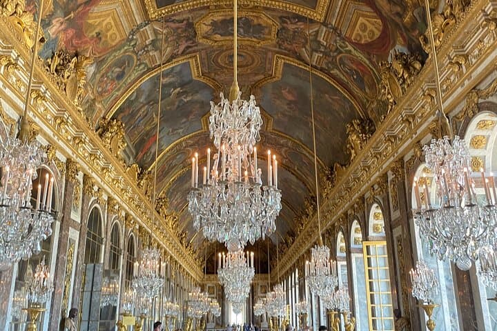 Versailles Full Day VIP Private Tour and Kings Rooms