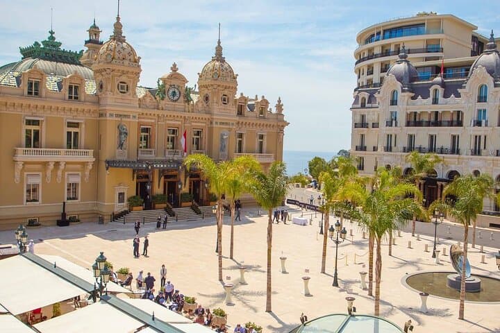 Casino square
