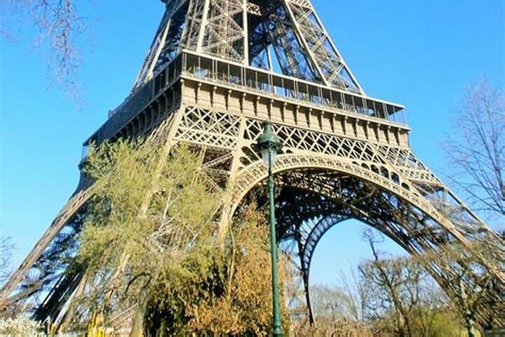 Four Hours Private Rolls Royce Paris City Tour with Hotel Pickup