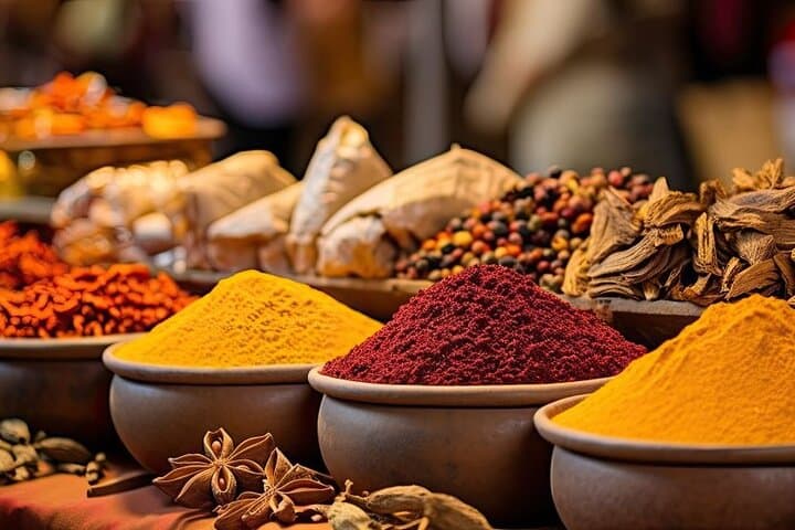 Provencal Market and Wine Tasting Sightseeing Tour