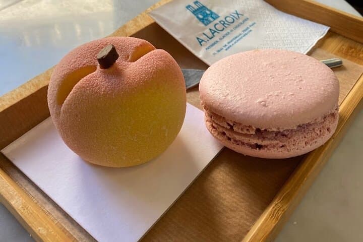Sweet walking food tour in Paris with local guide