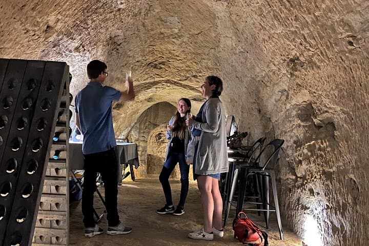 Immerse yourself in the timeless universe of our typically Champagne cellar