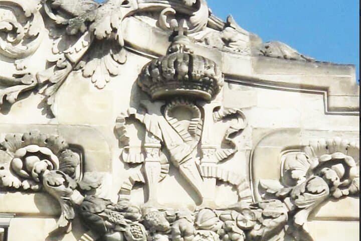 Napoleon's Guided Tour for Kids & Families in Paris
