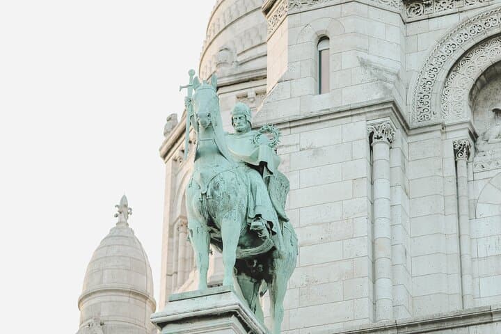 The Ultimate Montmartre Semi-Private Walking Tour & Sacre Coeur